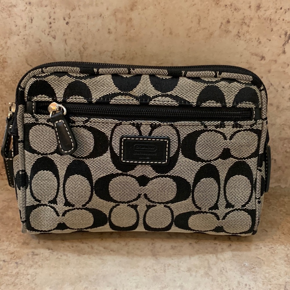 Coach small makeup bag